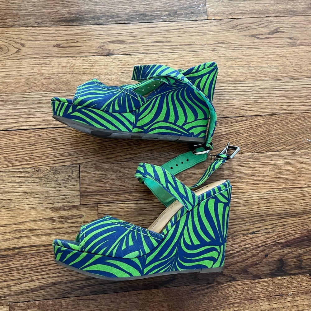 GAP Green and Blue Patterned Wedges